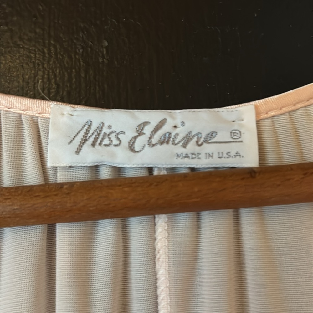 Vintage Miss Elaine Long Nightgown & Robe négligée penoir 2 piece pink lacy set - Picture 4 of 8